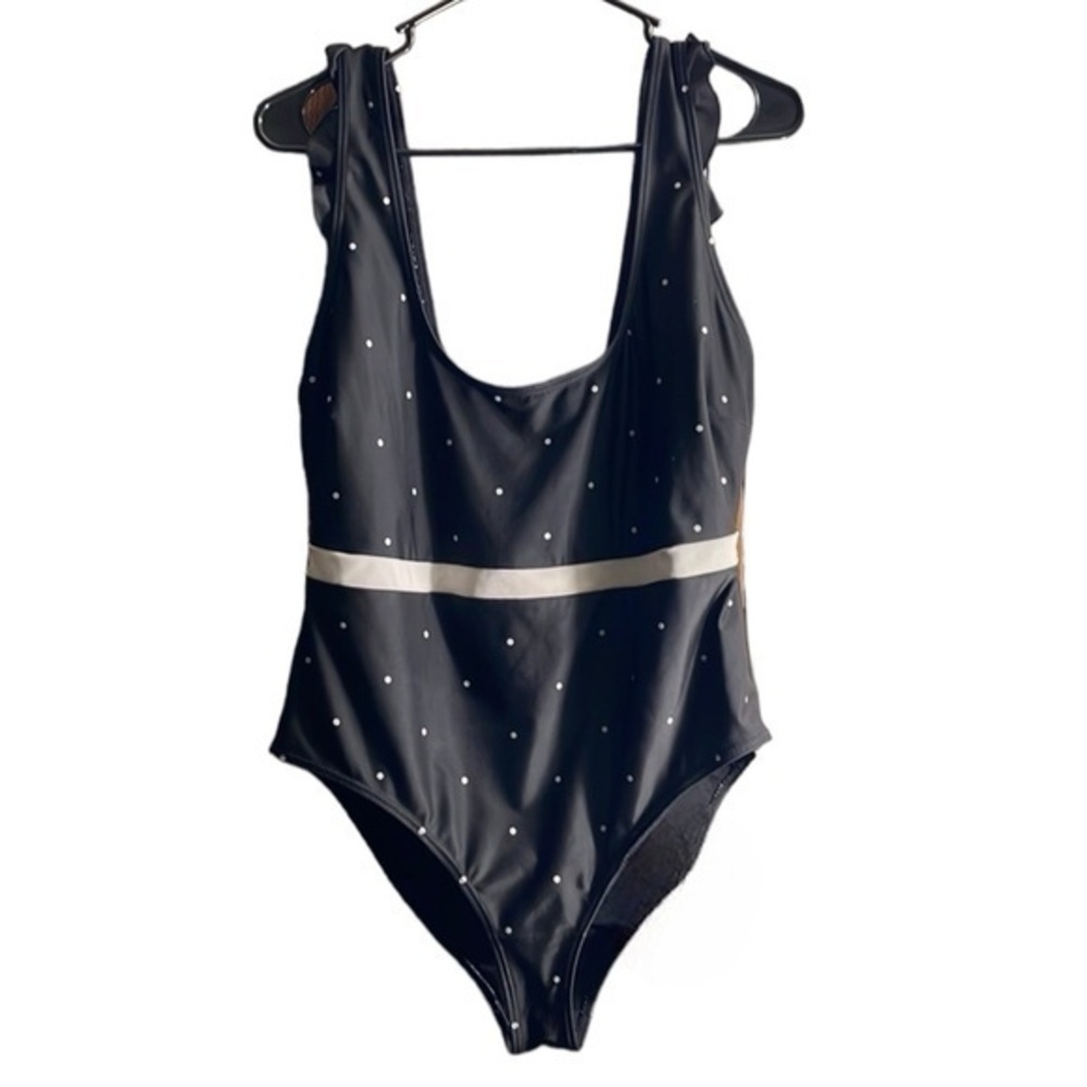 Peek & Beau Black White Ruffle Shoulders Swimsuit Size 14 EUC #2474